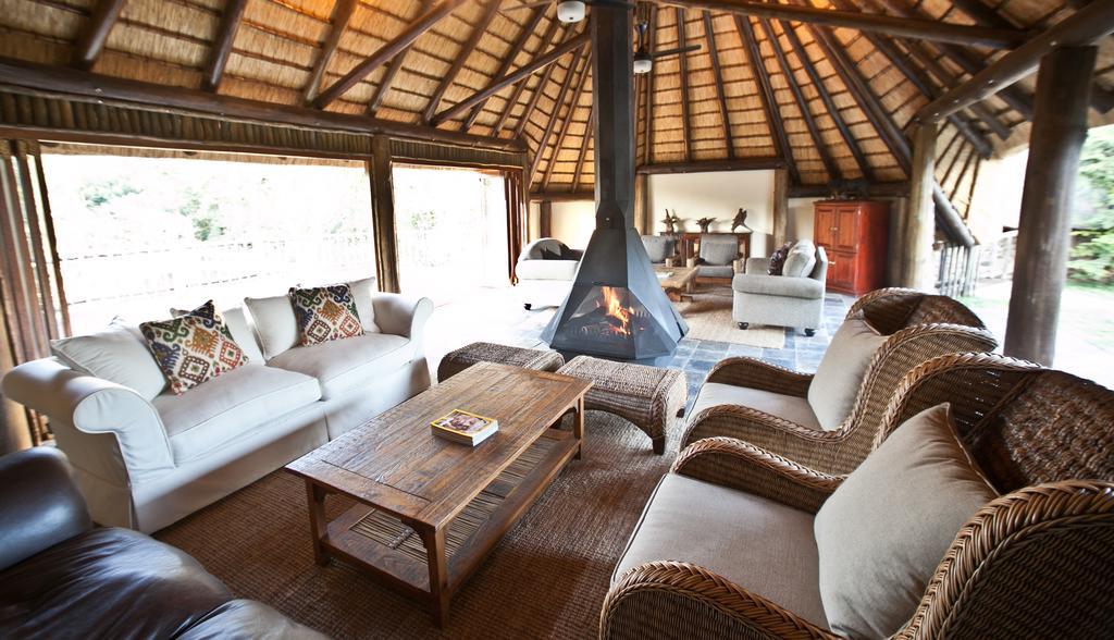 Rhino River Lodge Manyoni Private Game Reserve Exterior foto
