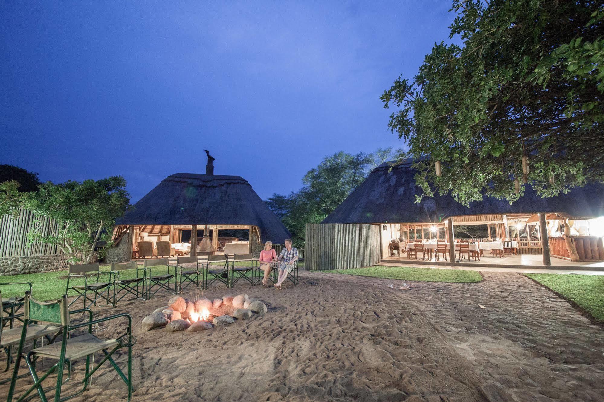 Rhino River Lodge Manyoni Private Game Reserve Exterior foto